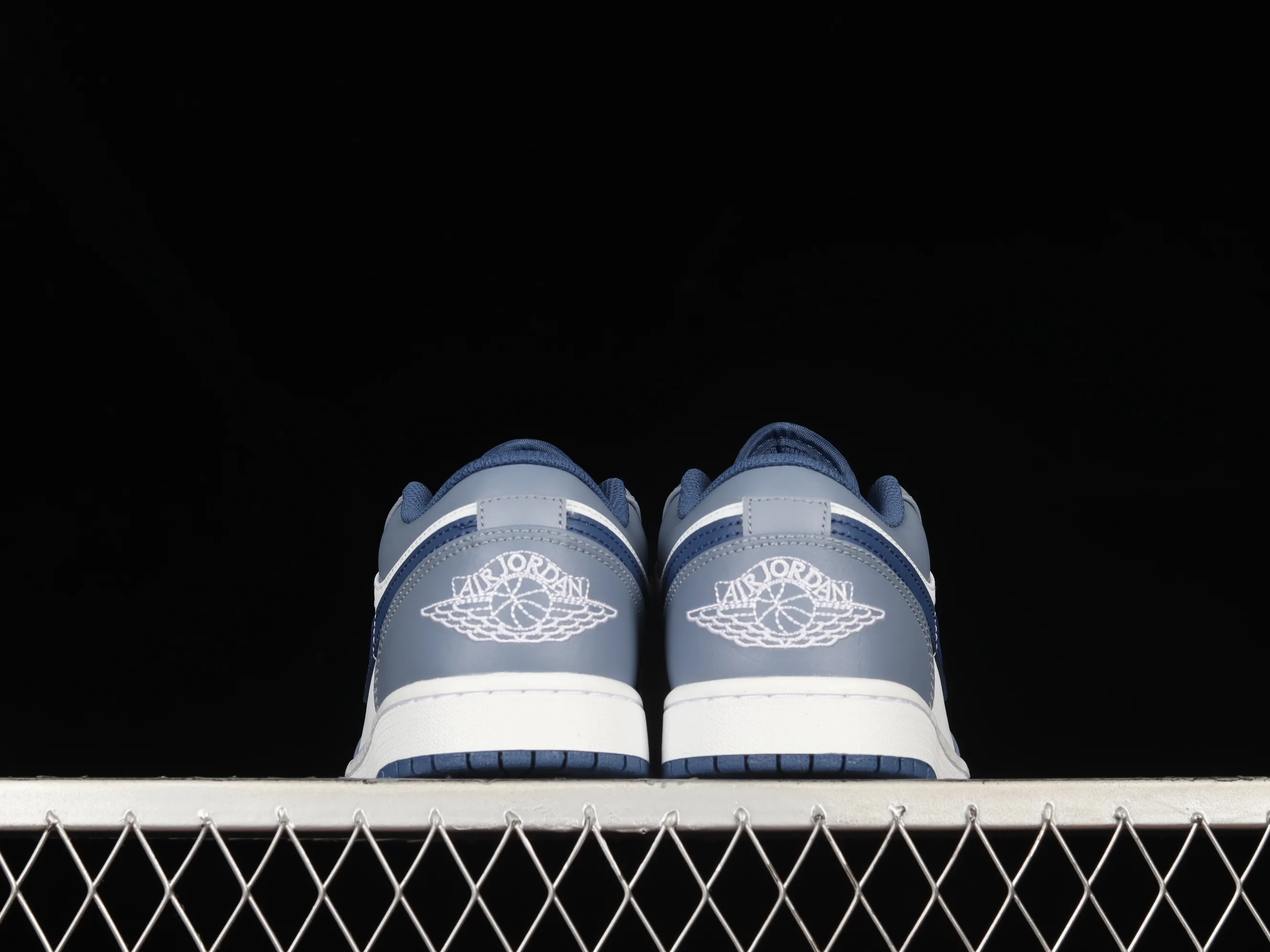 All categories Air Jordan Jordan series basketball shoes Air Jordan 1 Low G version pure original Air Jordan 1 Low AJ1 Joe 1 navy blue low-top cultural and leisure sports sneakers 553558-414